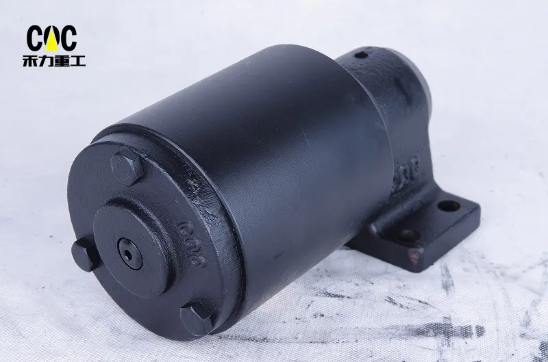 Chinese Professional Upper Carrier Roller - PC60-5 PC60-6 PC60-7 PC75 PC75UU PC100 undercarriage parts upper carrier roller mini excavator top roller carrier roller PC100 – Heli detail pictures