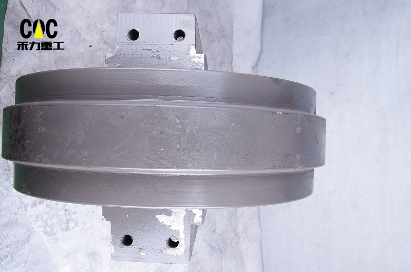 Wholesale Idler On Excavator - Wholesale best price Excavator Front Idler Rollers for Komatsu PC650-8 – Heli detail pictures