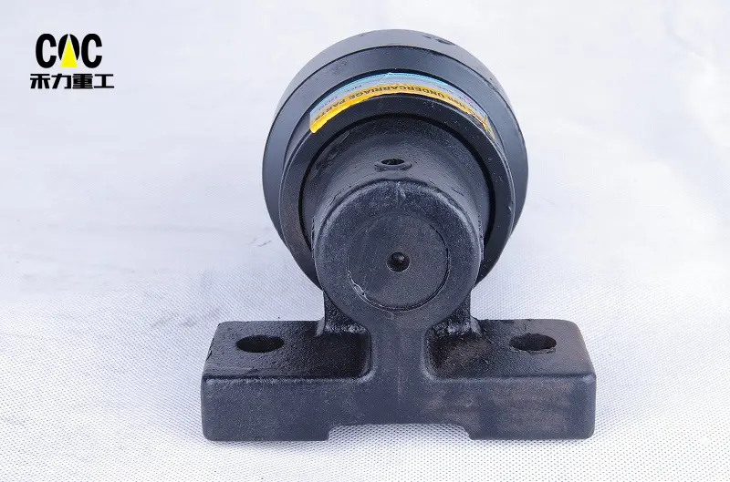 SUMITOMO excavator undercarriage SH200 SH210 SH240 SH60 top carrier roller for sale