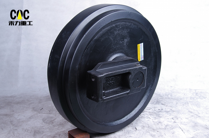 PC200 IDLER (3)