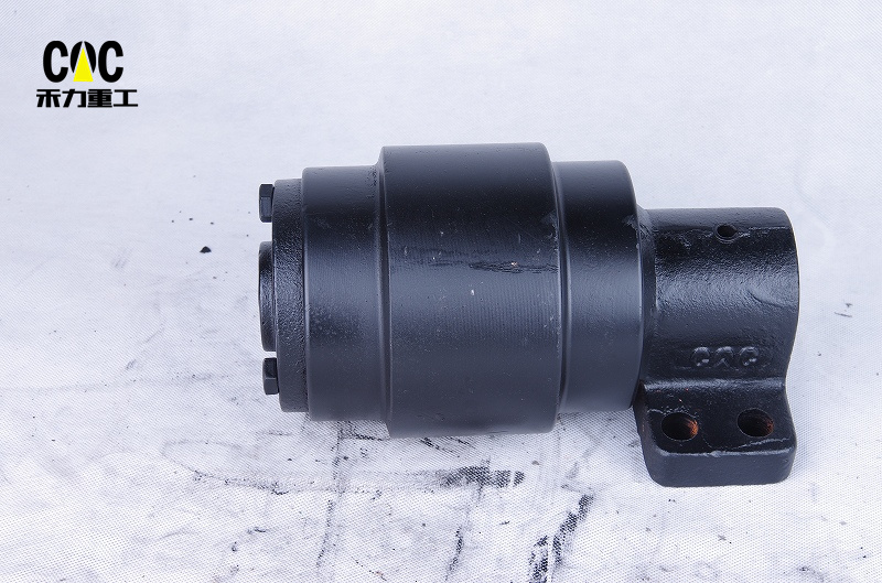 EX200 CARRIER ROLLER (4)